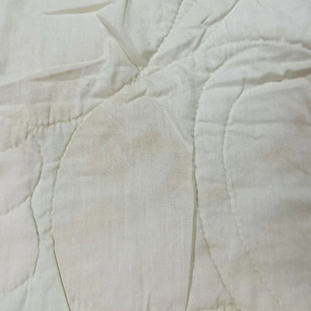 Vintage Quilted Teddy Bear Lace Trim Blanket 48 x 37 Nursery Baby Cute Kawaii